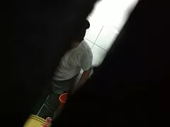 Padre e porno corto hijo dividieron a la hija rusa en dos partes