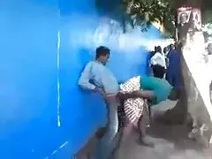 Lindo gatito toma profundo profundo dentro caliente garganta videos de sexo duro