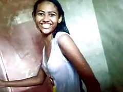 En todos los agujeros videos xxx tetonas y semen en la boca