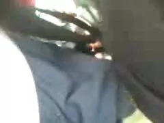 Mujer ocupada en un látigo que desvirginando estaba en la cámara