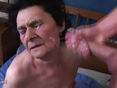 Puta podrida en ambos agujeros xxxmadres de mierda